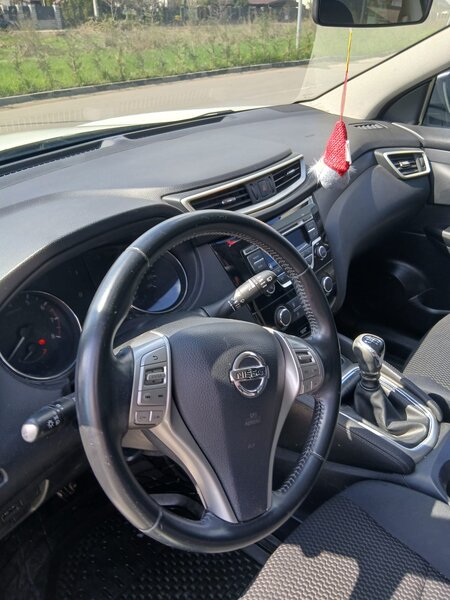 Nissan Qashqai+2